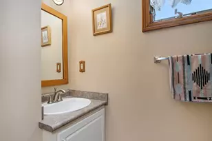 9131 N 42nd St, Hickory Corners, MI 49060 - Photo 10