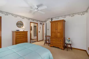 9131 N 42nd St, Hickory Corners, MI 49060 - Photo 12