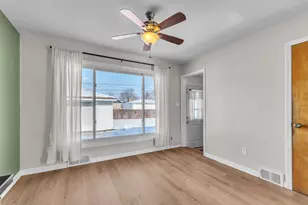 35940 Parkdale St, Livonia, MI 48150 - Photo 14