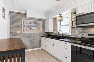 1290 Sherwood Dr, Muskegon, MI 49445 - Photo 6