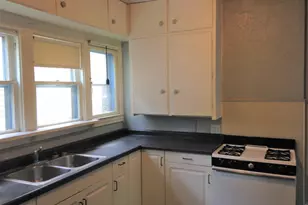 415 Davis St, Kalamazoo, MI 49007 - Photo 8