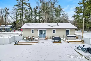 100 W Brooks St, Newaygo, MI 49337 - Photo 32