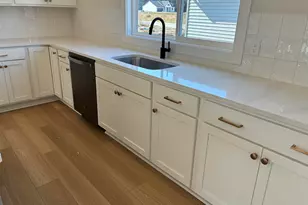 6114 Stahl Dr, Spring Lake, MI 49456 - Photo 10