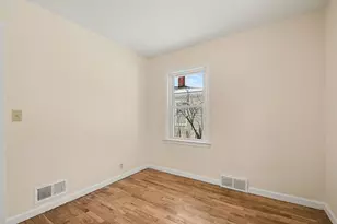 1199 Monroe St, Benton Harbor, MI 49022 - Photo 20