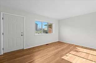 25655 Salem St, Roseville, MI 48066 - Photo 4