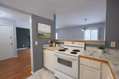 907 Registry Drive #126b, Grand Ledge, MI 48837 - Photo 6