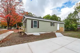 460 Langley St, Muskegon, MI 49442 - Photo 4