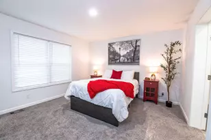 460 Langley St, Muskegon, MI 49442 - Photo 8