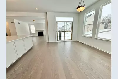 6173 S Trailwoods Drive, Ann Arbor, MI 48103 - Photo 10