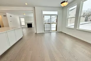 6173 S Trailwoods Dr, Ann Arbor, MI 48103 - Photo 10