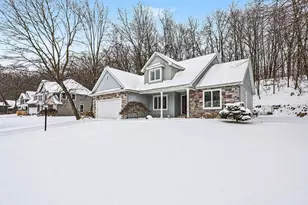 160 Laguna Cir, Kalamazoo, MI 49009 - Photo 6