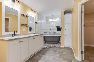 680 N Gallery Dr, Eaton Rapids, MI 48827 - Photo 16