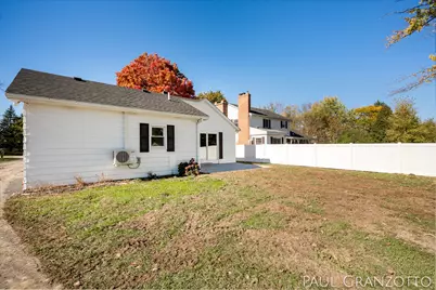 5600 Wing Avenue SE, Grand Rapids, MI 49512 - Photo 8
