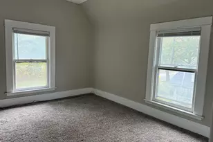 913 Bryant St, Kalamazoo, MI 49001 - Photo 10