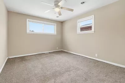 13747 Humphrey Street, Southgate, MI 48195 - Photo 18