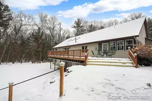 7054 Green Timber Ct, Greenville, MI 48838 - Photo 44