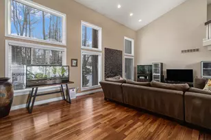 28909 Hidden Trail, Farmington Hills, MI 48331 - Photo 18