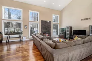 28909 Hidden Trail, Farmington Hills, MI 48331 - Photo 14