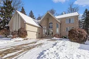 28909 Hidden Trail, Farmington Hills, MI 48331 - Photo 4