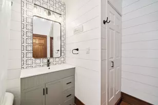 815 E Filer St, Ludington, MI 49431 - Photo 24