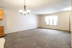 215 Parkside Dr, Zeeland, MI 49464 - Photo 10