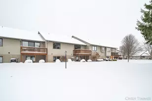 215 Parkside Dr, Zeeland, MI 49464 - Photo 46