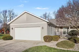 95 Oakwood Dr, Coldwater, MI 49036 - Photo 1