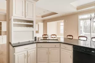 8660 Oakland Hills Cir, Portage, MI 49024 - Photo 18