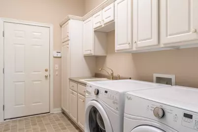 8660 Oakland Hills Circle, Portage, MI 49024 - Photo 26