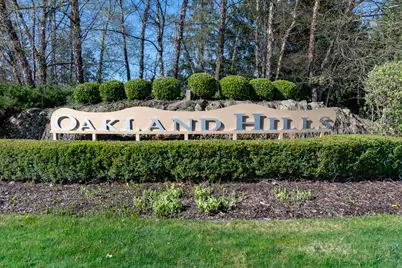 8660 Oakland Hills Circle, Portage, MI 49024 - Photo 2