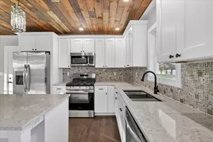 325 E Battle Creek St, Galesburg, MI 49053 - Photo 14