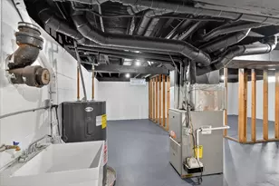 325 E Battle Creek St, Galesburg, MI 49053 - Photo 30