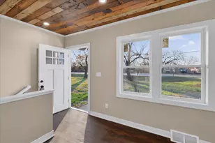 325 E Battle Creek St, Galesburg, MI 49053 - Photo 4