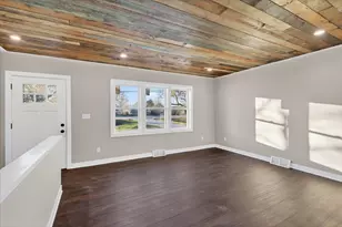 325 E Battle Creek St, Galesburg, MI 49053 - Photo 6