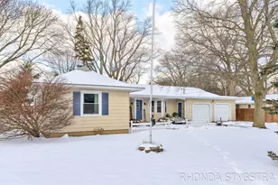 1583 Jerome St, Holland, MI 49423 - Photo 2