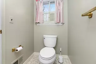 2881 N Baylis Dr, Ann Arbor, MI 48108 - Photo 46