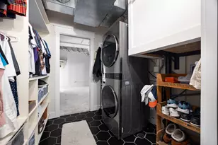 600 Broadway Ave NW, Grand Rapids, MI 49504 - Photo 16