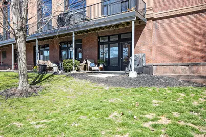 600 Broadway Avenue NW #117, Grand Rapids, MI 49504 - Photo 2