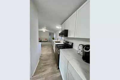 8771 Chain O Lakes Drive, Delton, MI 49046 - Photo 18