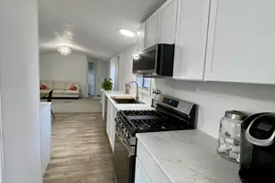 8771 Chain O Lakes Dr, Delton, MI 49046 - Photo 18