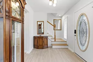 37638 Lancaster St, Livonia, MI 48154 - Photo 4