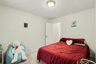 126 S Brooks Rd, Muskegon, MI 49442 - Photo 10