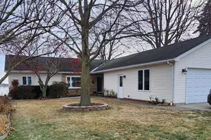 304 N Market St, Marine City, MI 48039 - Photo 2