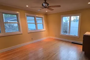 1127 Orchard Ave, Saint Joseph, MI 49085 - Photo 4