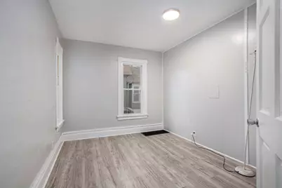 596 Superior Street, Benton Harbor, MI 49022 - Photo 6