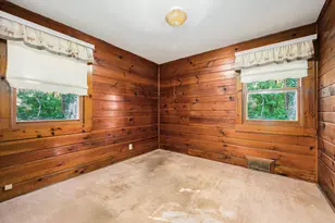 22975 Pine Lake Rd, Battle Creek, MI 49014 - Photo 16