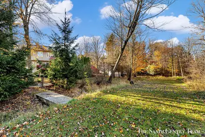 1020 Brookway Court, Norton Shores, MI 49441 - Photo 48