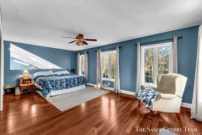 1020 Brookway Court, Norton Shores, MI 49441 - Photo 16