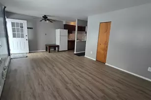 46169 Jefferson Ave, Chesterfield, MI 48047 - Photo 2