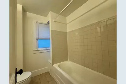 335 Ardmore Drive, Ferndale, MI 48220 - Photo 12